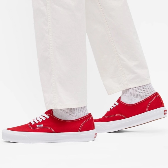 NWT Vans Vault OG Authentic LX in red / true white - Picture 2 of 16